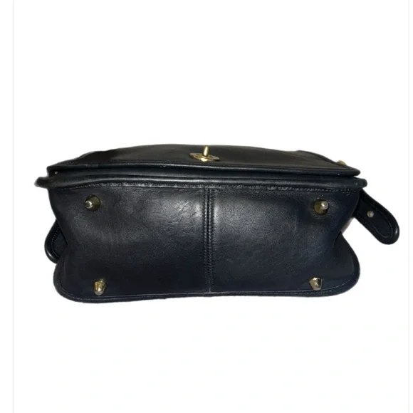 Vintage NYC Coach Stewardess Bag - Picture 2 of 11